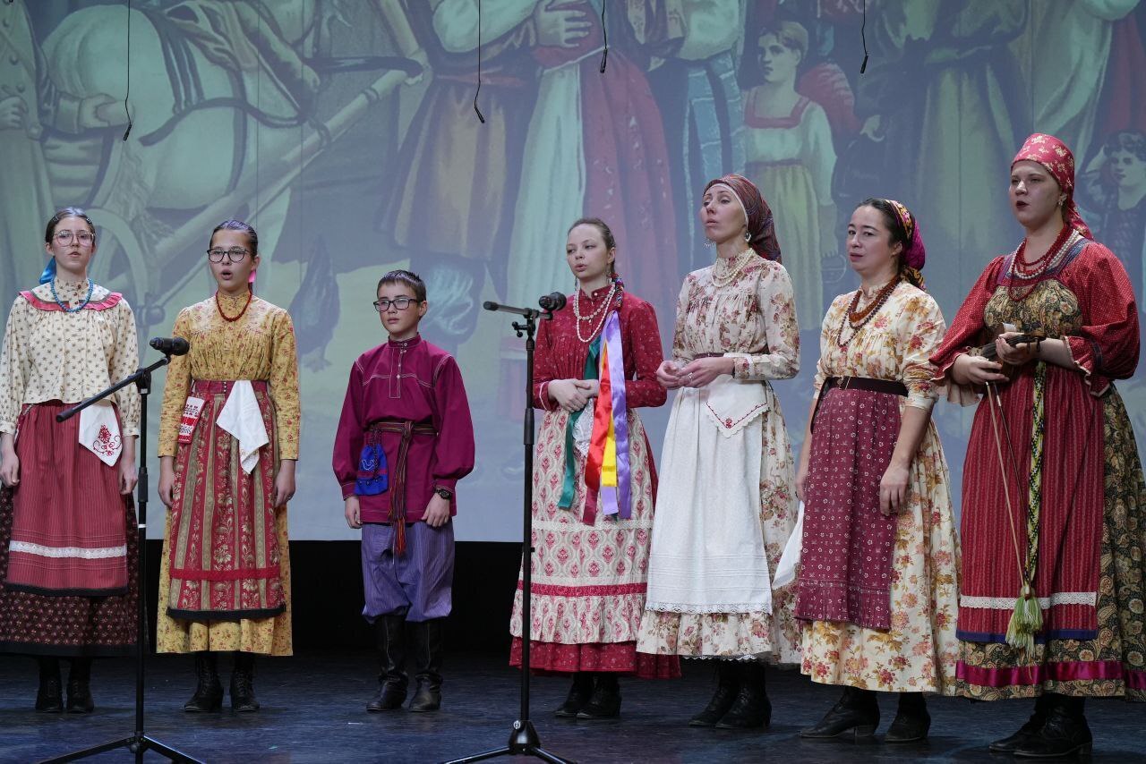 Детская школа искусств поселка Ягодное приняла участие во Всероссийском форуме «Этнопространство-2025», который проходил в Новосибирске и собрал почти 700 участников из более 15 регионов Детская школа искусств поселка Ягодное приняла участие во Всероссийском форуме «Этнопространство-2025», который проходил в Новосибирске и собрал почти 700 участников из более 15 регионов