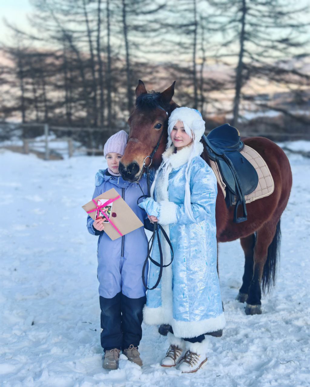 «Елка желаний» продолжает исполнять мечты юных колымчан «Елка желаний» продолжает исполнять мечты юных колымчан