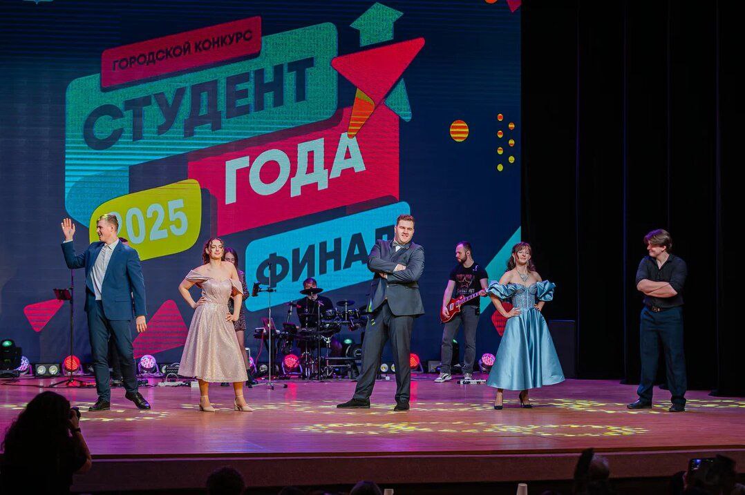 Лариса Поликанова: В Татьянин день поздравляю наших самых находчивых, целеустремленных, ярких, умных, красивых студентов Магадана! Вы – наше будущее и сила, наша гордость! Лариса Поликанова: В Татьянин день поздравляю наших самых находчивых, целеустремленных, ярких, умных, красивых студентов Магадана! Вы – наше будущее и сила, наша гордость!