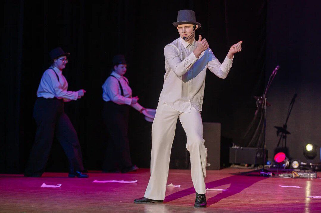 Лариса Поликанова: В Татьянин день поздравляю наших самых находчивых, целеустремленных, ярких, умных, красивых студентов Магадана! Вы – наше будущее и сила, наша гордость! Лариса Поликанова: В Татьянин день поздравляю наших самых находчивых, целеустремленных, ярких, умных, красивых студентов Магадана! Вы – наше будущее и сила, наша гордость!