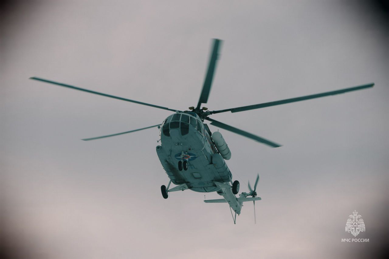 Магаданские спасатели провели первую в этом году тренировку по беспарашютному десантированию Магаданские спасатели провели первую в этом году тренировку по беспарашютному десантированию