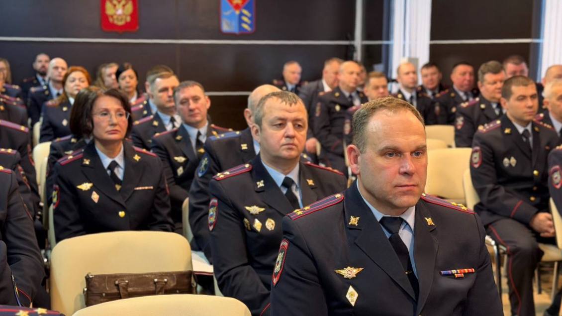 В Управлении МВД России по Магаданской области полицейские подвели итоги деятельности за 2025 год В Управлении МВД России по Магаданской области полицейские подвели итоги деятельности за 2025 год