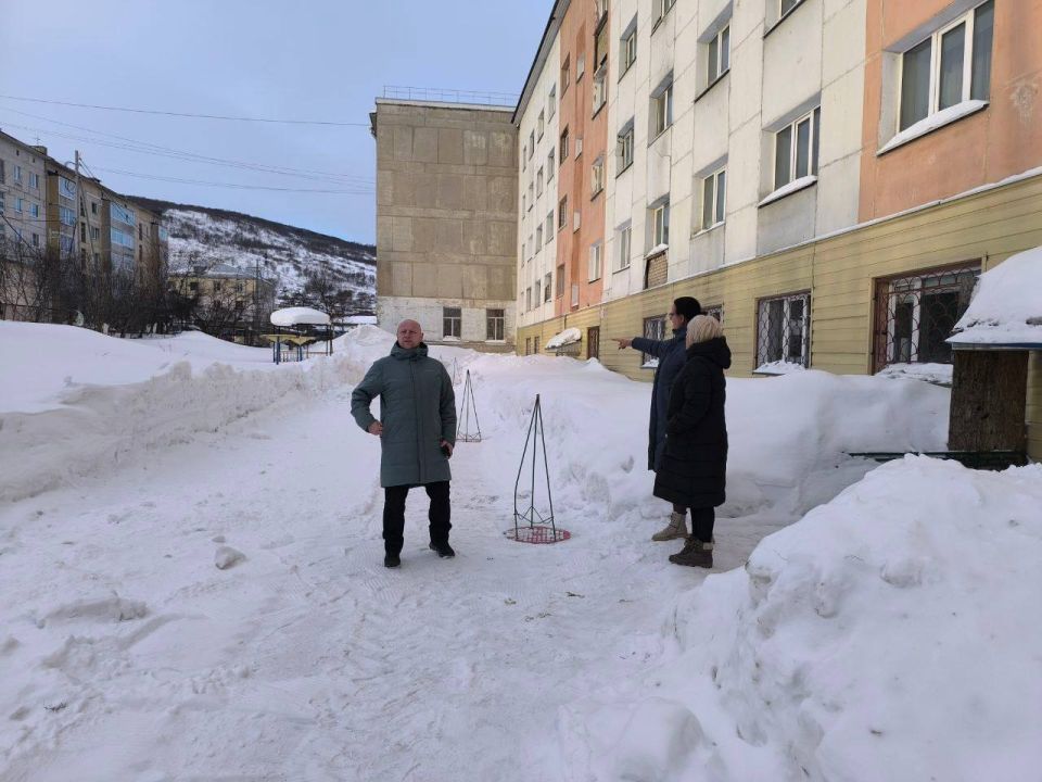 ����� �������� ������ ������� ������� � ������������� ������������ ����� ���������