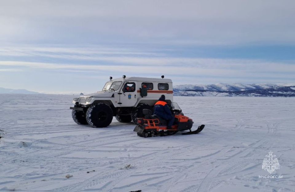 Опасный маневр: почему не стоит проверять магаданский лед на прочность