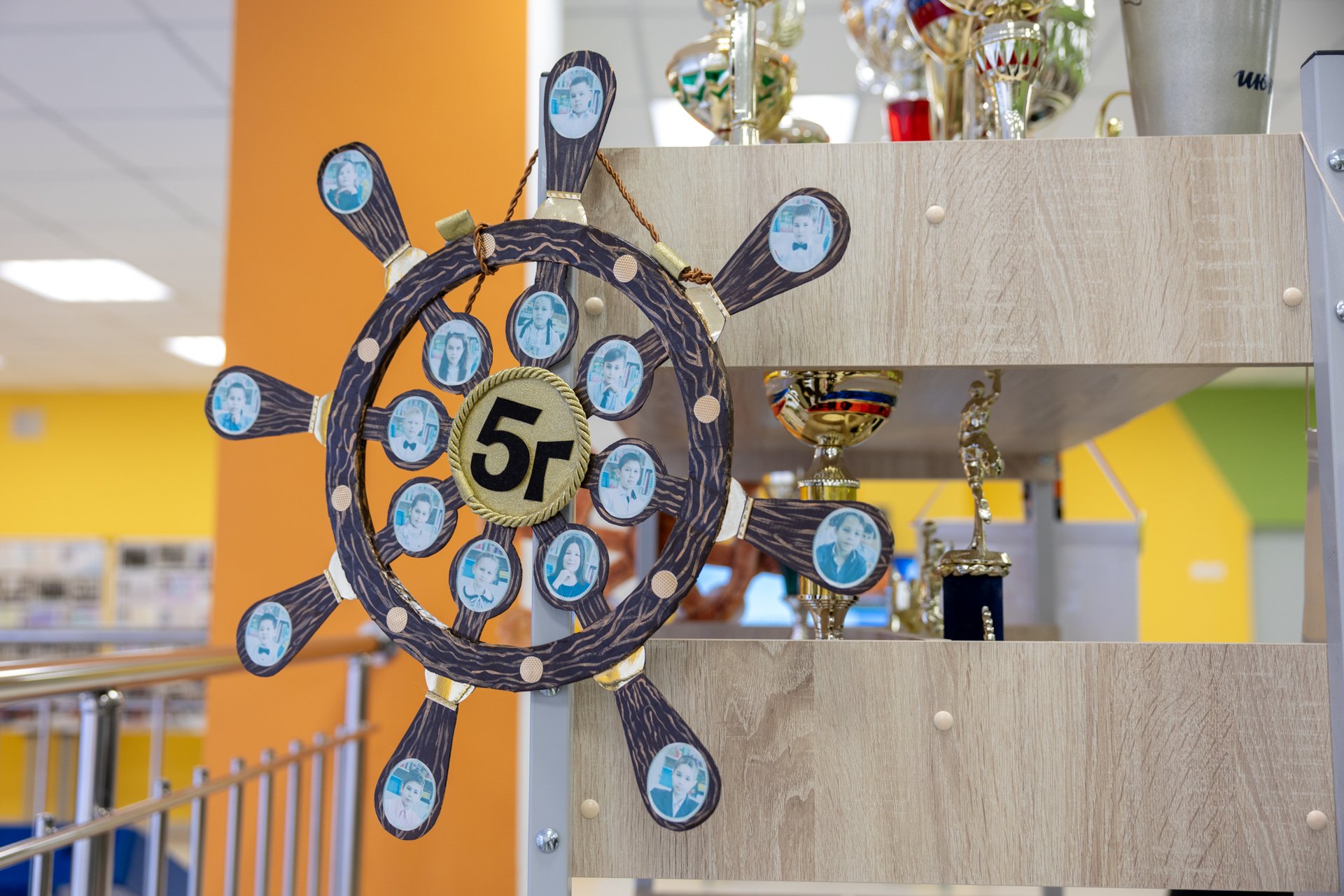 В поселке Ола произошло значимое культурное событие — в одной из старейших школ региона открылся собственный музей истории В поселке Ола произошло значимое культурное событие — в одной из старейших школ региона открылся собственный музей истории