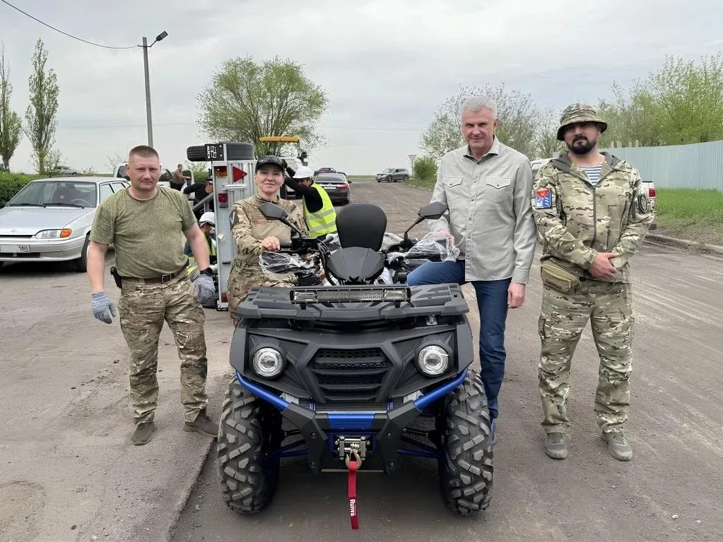 От всех сотрудников министерства внутренней и информационной политики, а также от себя лично сердечно поздравляем Губернатора Магаданской области Сергея Константиновича Носова с 65-летием! От всех сотрудников министерства внутренней и информационной политики, а также от себя лично сердечно поздравляем Губернатора Магаданской области Сергея Константиновича Носова с 65-летием!