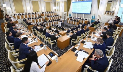 Новая Конституция Казахстана: Улучшение правосудия и местного управления