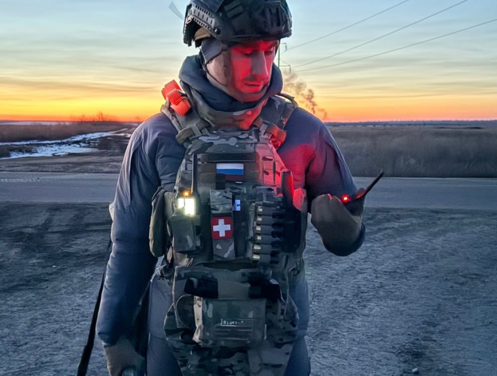 Известный путешественник Богдан Булычев рассказал магаданцам о своей службе в зоне СВО Известный путешественник Богдан Булычев рассказал магаданцам о своей службе в зоне СВО