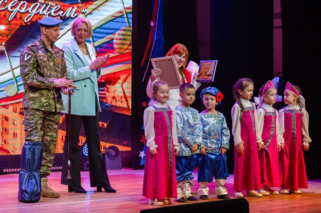 В Магадане завершился городской конкурс «Песни, рожденные сердцем» В Магадане завершился городской конкурс «Песни, рожденные сердцем»