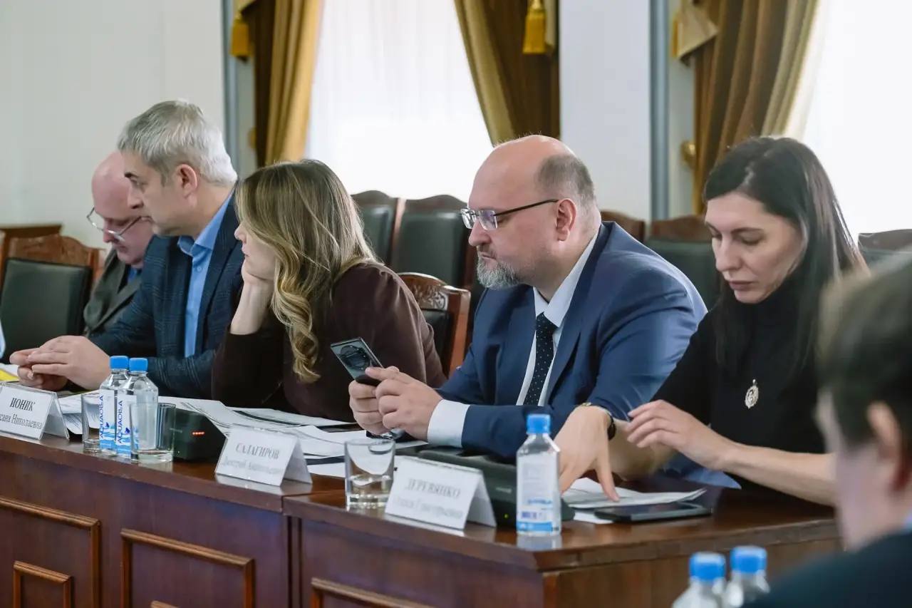 Сергей Носов: В Магаданской области реализуется 12 национальных проектов, инициированных Президентом России Владимиром Путиным Сергей Носов: В Магаданской области реализуется 12 национальных проектов, инициированных Президентом России Владимиром Путиным