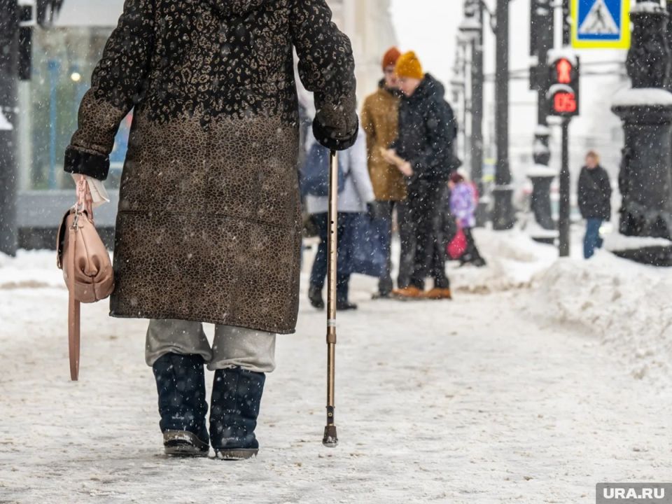 Пенсионеры за 80 получат значительные выплаты в феврале