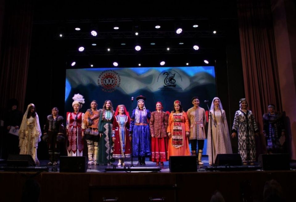 Яркий концерт посвятили Международному дню родного языка в Магадане