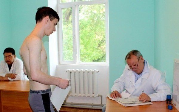 Как болезни могут помочь избежать службы в армии