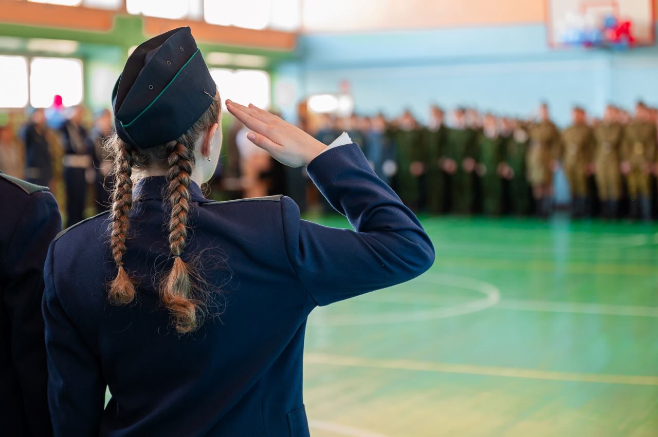 Городской смотр песни и строя пройдет в Магадане