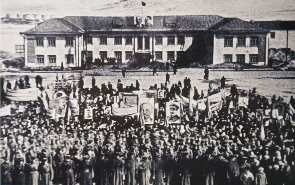 ������ ������������ ������� ����� ������� � �������� 81 ��� �����