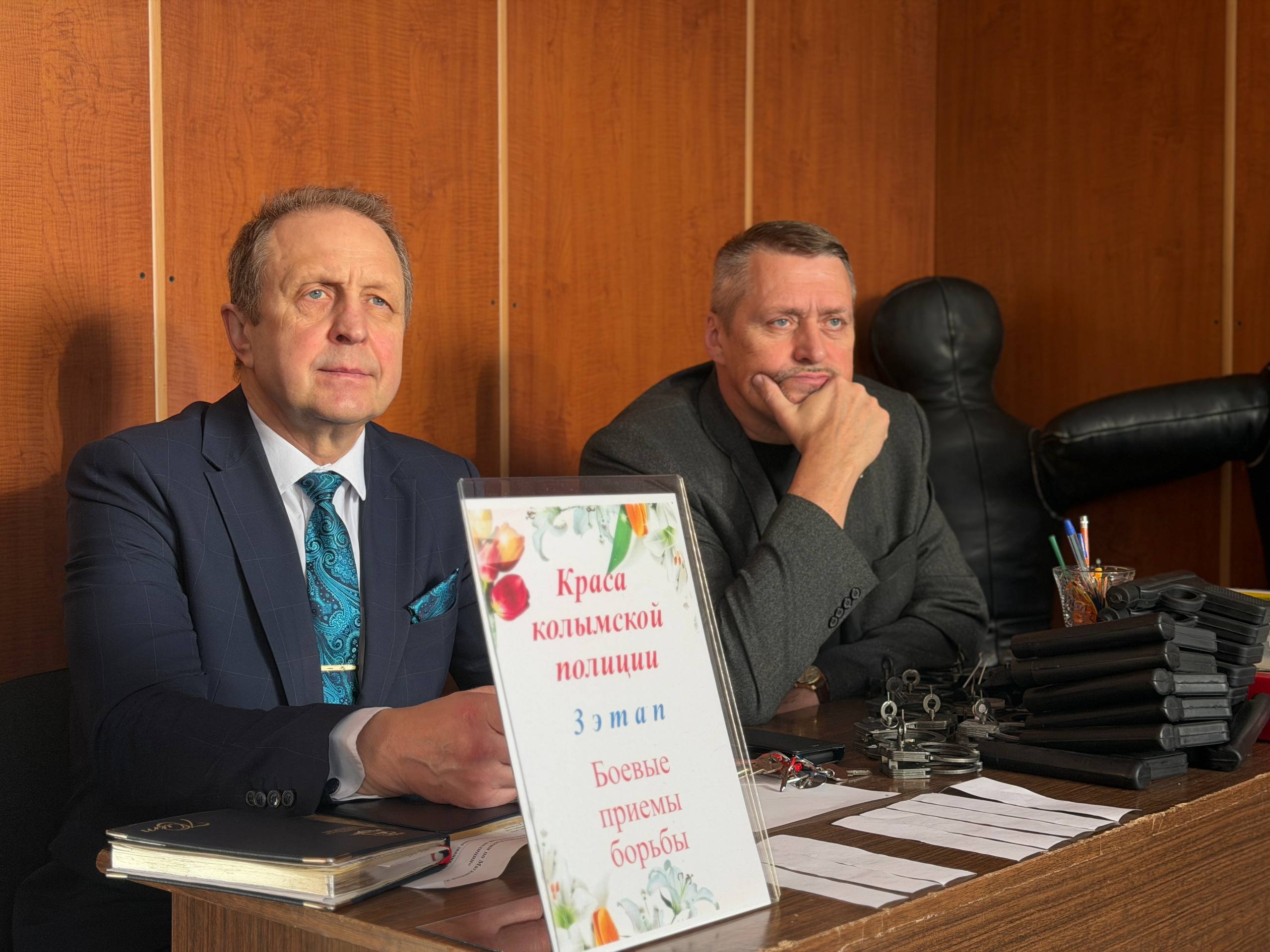 «Краса колымской полиции». @mvd_49 «Краса колымской полиции». @mvd_49