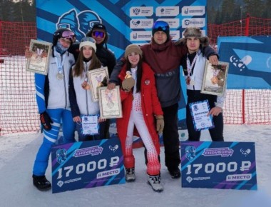 Полный комплект медалей привезли магаданские сноубордисты со всероссийских соревнований