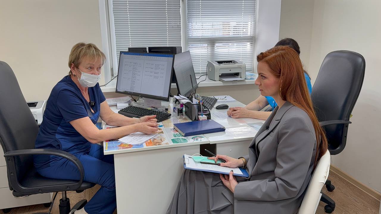 Одним из направлений работы 8-го состава стала защита репродуктивного здоровья женщин Одним из направлений работы 8-го состава стала защита репродуктивного здоровья женщин