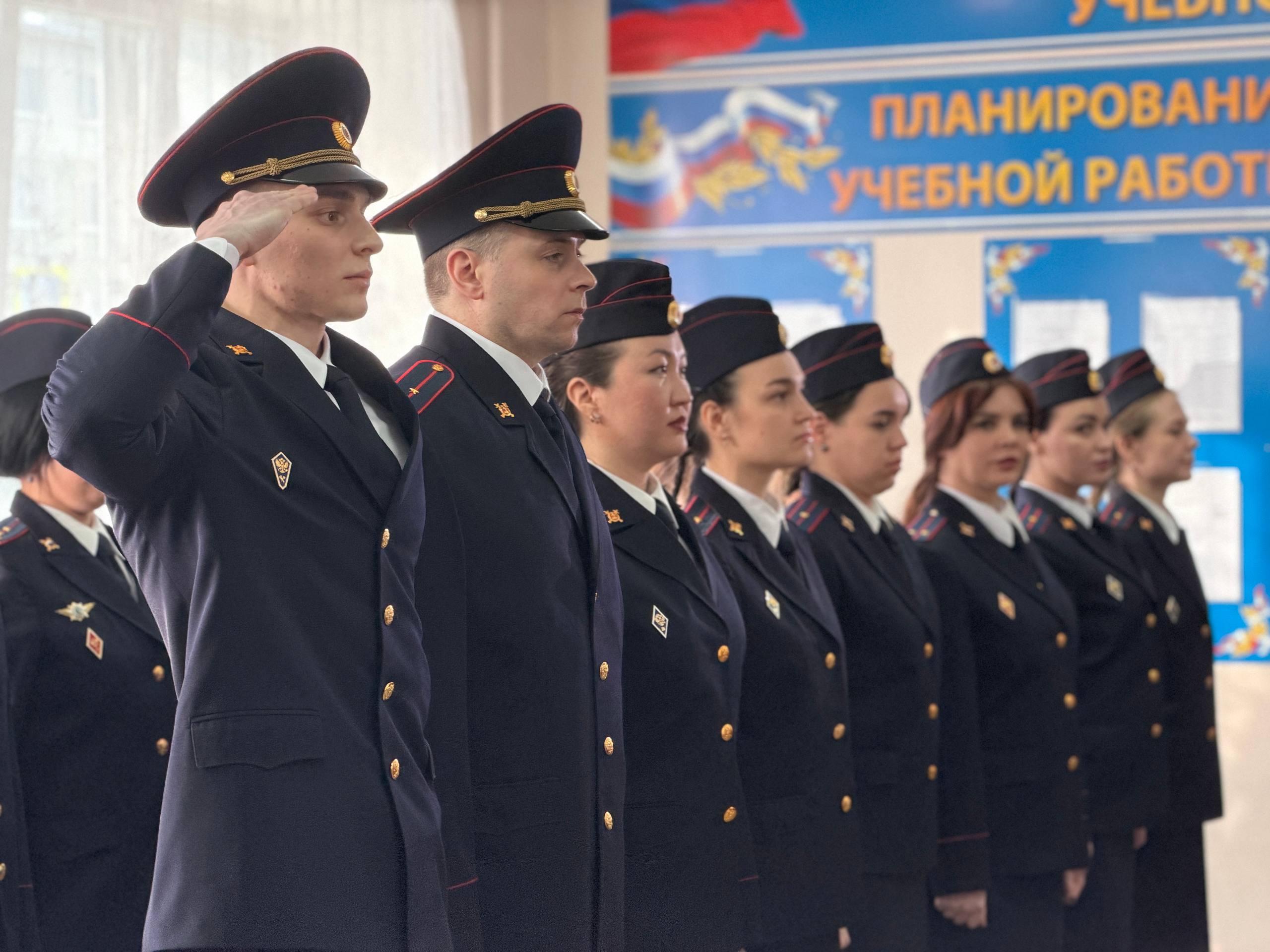 Слушатели Центра профессиональной подготовки УМВД России по Магаданской области приняли Присягу Слушатели Центра профессиональной подготовки УМВД России по Магаданской области приняли Присягу