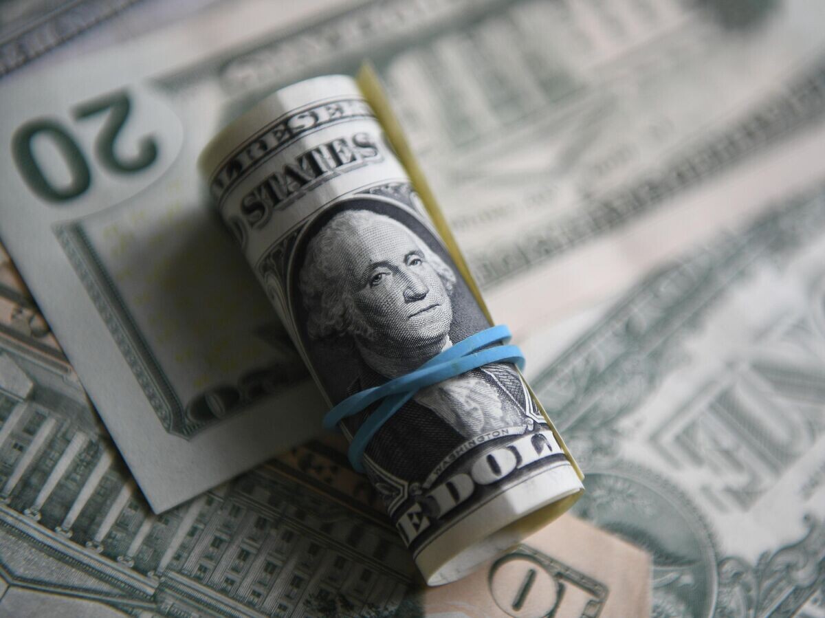 Какой валюта станет лидером для сбережений в марте 2026 года