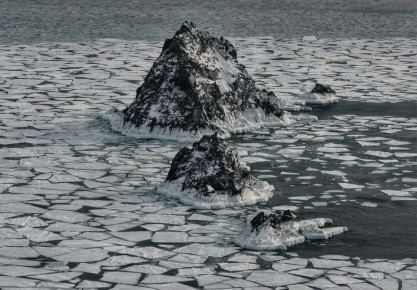 �� �������, 3 �����, � ����������� ������� ��������������� ���������� ����������