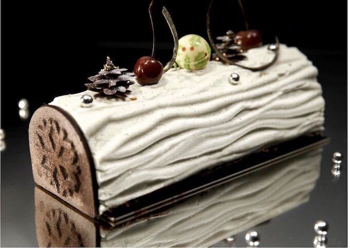 Торт Шварцвальд в необычном исполнении: подарите себе сладкое чудо на Новый год