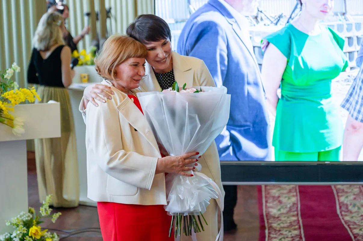 Лариса Поликанова: Талантливых, сильных и успешных магаданок отметили премией «Женщиналидер на благо России»