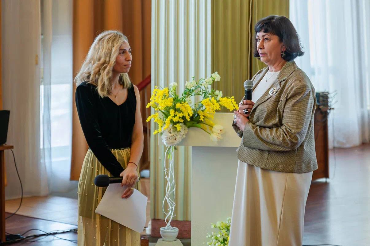 Премию «Женщиналидер на благо России» за вклад в развитие Магаданской области вручили девяти колымчанкам Премию «Женщиналидер на благо России» за вклад в развитие Магаданской области вручили девяти колымчанкам