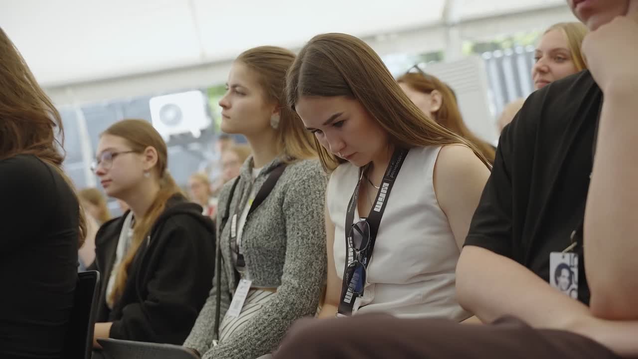 Колымчане могут подать заявку на обучение в Академии стратегических коммуникаций