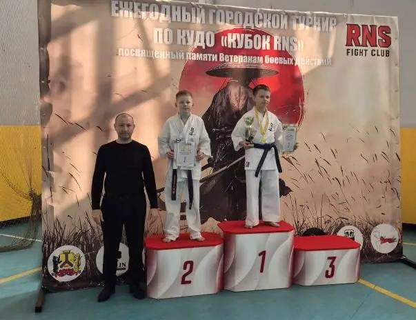 Колымские спортсмены завоевали золото и серебро на ежегодном турнире и фестивале по кудо «Кубок RNS» Колымские спортсмены завоевали золото и серебро на ежегодном турнире и фестивале по кудо «Кубок RNS»