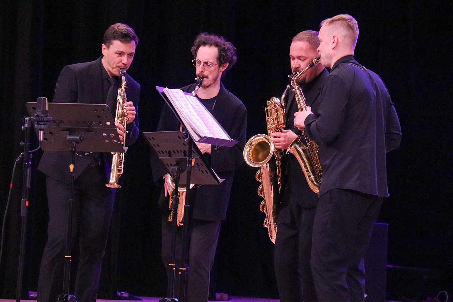 11 марта по приглашению Магаданской областной филармонии впервые на Колыме выступил Российский квартет саксофонистов