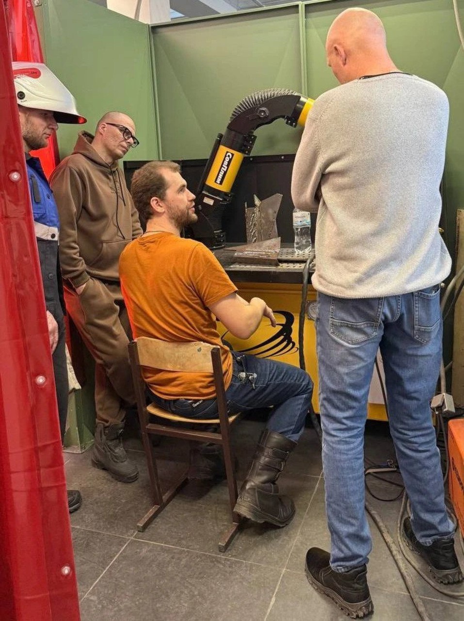 Магаданские ветераны СВО готовятся к региональному этапу профессионального чемпионата «Абилимпикс» Магаданские ветераны СВО готовятся к региональному этапу профессионального чемпионата «Абилимпикс»