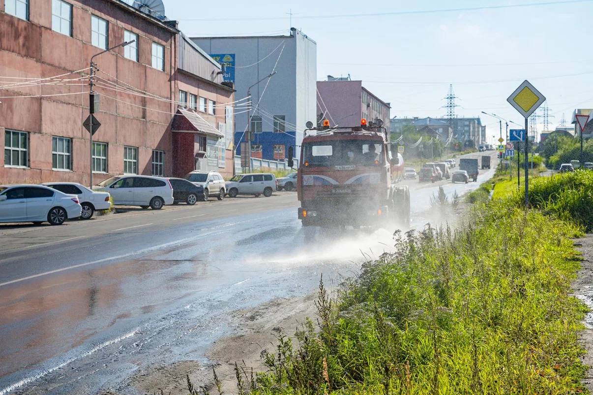 Лариса Поликанова: От всего сердца поздравляю работников сферы жилищнокоммунального хозяйства и бытового обслуживания населения с профессиональным праздником! Лариса Поликанова: От всего сердца поздравляю работников сферы жилищнокоммунального хозяйства и бытового обслуживания населения с профессиональным праздником!