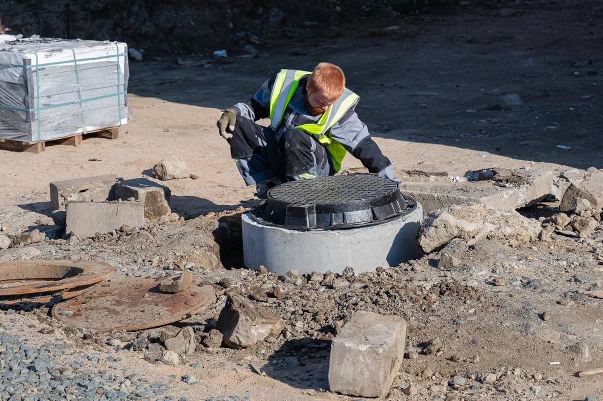 Лариса Поликанова: От всего сердца поздравляю работников сферы жилищнокоммунального хозяйства и бытового обслуживания населения с профессиональным праздником! Лариса Поликанова: От всего сердца поздравляю работников сферы жилищнокоммунального хозяйства и бытового обслуживания населения с профессиональным праздником!