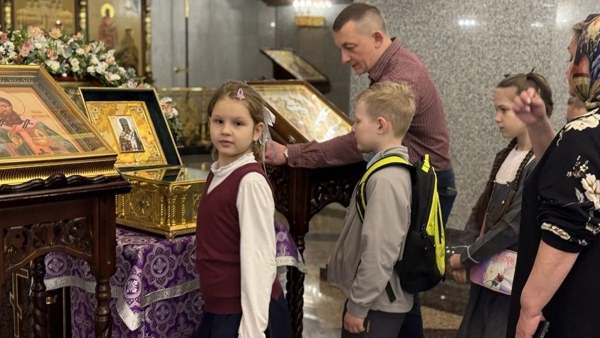 Ковчег с мощами святителя Иннокентия Московского покинул Колыму Ковчег с мощами святителя Иннокентия Московского покинул Колыму