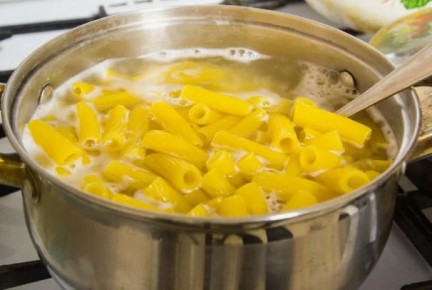 Как правильно варить макароны: 7 распространенных ошибок