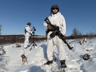 Сергей Носов: Уважаемые сотрудники, военнослужащие и ветераны федеральной службы войск национальной гвардии Российской Федерации!