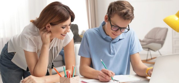 Как получить налоговый вычет за занятия ребенка с репетитором