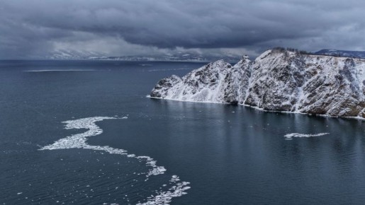 � �����������, 6 ������, � ����������� ������� ��������������� ��������