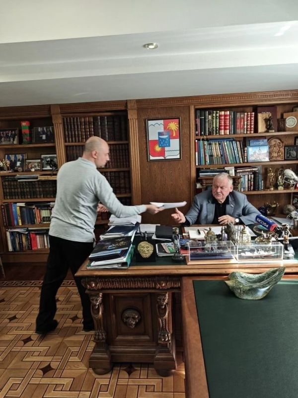 Константин Затулин: Прием населения депутата Затулина в Сочи (продолжение)