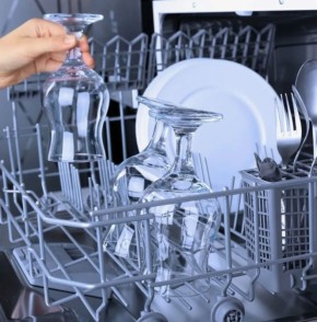 Посудомоечные машины: как экономия воды и времени меняет наш быт