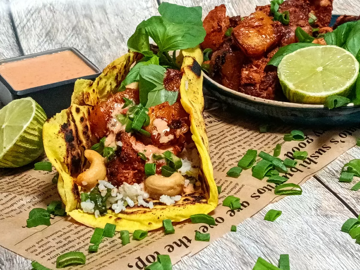 Как приготовить наан с гавайской курицей и ароматным кокосовым рисом