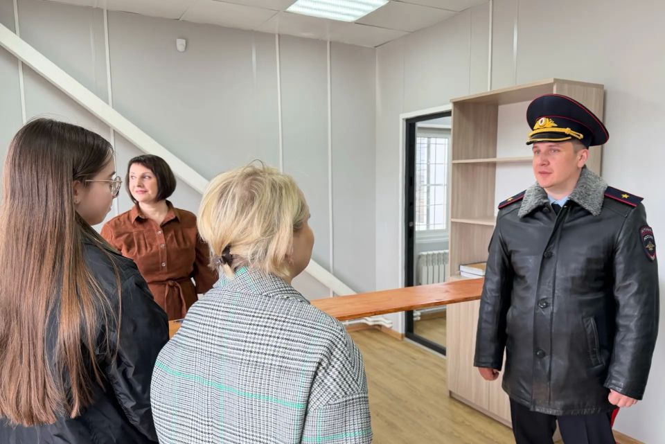 В Сусуманском округе Колымы открылся новый миграционный пункт полиции В Сусуманском округе Колымы открылся новый миграционный пункт полиции