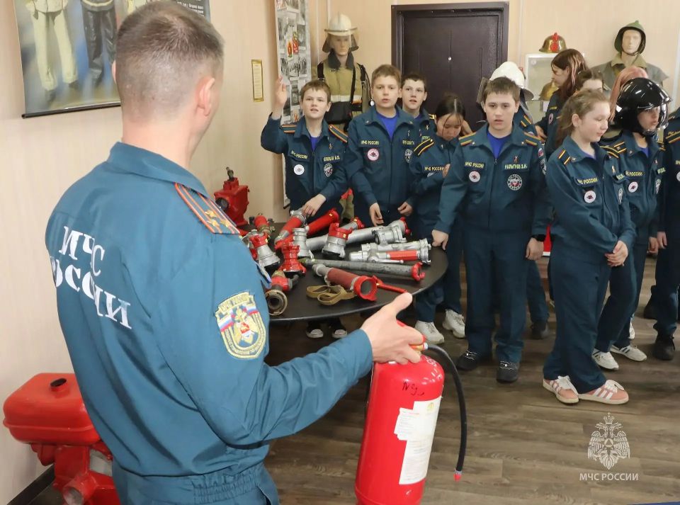 Через годы, сквозь огонь и воду: в Магадане открылась выставка об истории пожарной охраны Колымы Через годы, сквозь огонь и воду: в Магадане открылась выставка об истории пожарной охраны Колымы