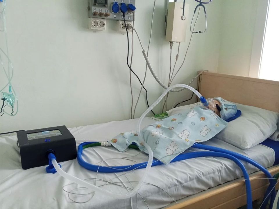 Детская больница в Магадане получила новое оборудование для реанимации маленьких пациентов