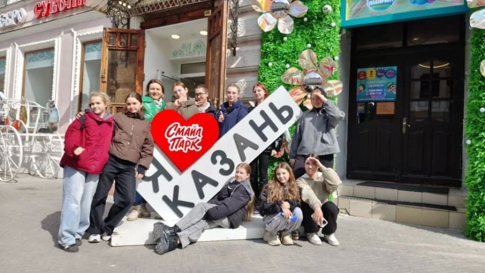 Учащиеся Детской школы искусств поселка Ягодное стали победителями Международного фестиваля-конкурса детского и юношеского творчества «Звездный талант – 2026», который проходил в Казани Учащиеся Детской школы искусств поселка Ягодное стали победителями Международного фестиваля-конкурса детского и юношеского творчества «Звездный талант – 2026», который проходил в Казани