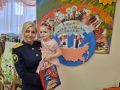 Сотрудники следственного управления поздравили подшефных с Международным днем защиты детей