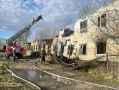 Семьи из сгоревшего дома получат единовременные выплаты в поселке Ола на Колыме