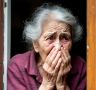 Сосед предал свою мать: сердечная драма на глазах соседей