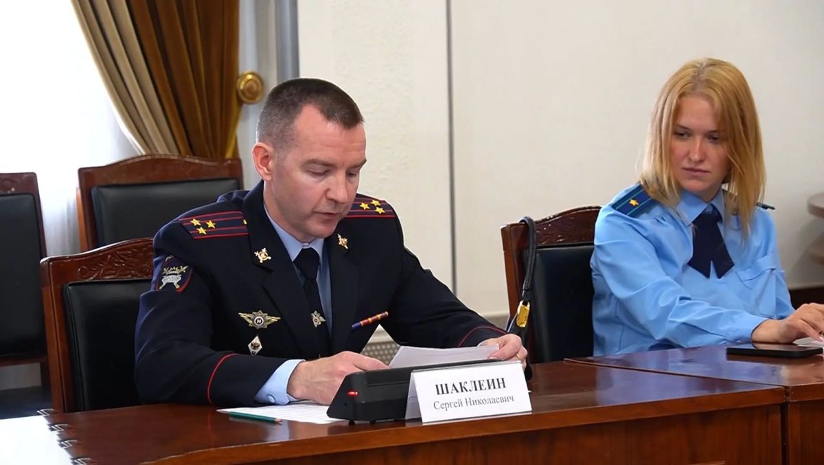 Мест нет: единственная штрафстоянка Магадана не вмещает всех нарушителей Единственная штрафстоянка в Магадане — парковка для тех, кто грубо нарушает правила дорожного движения, переполнена машинами, в том числе теми, за...